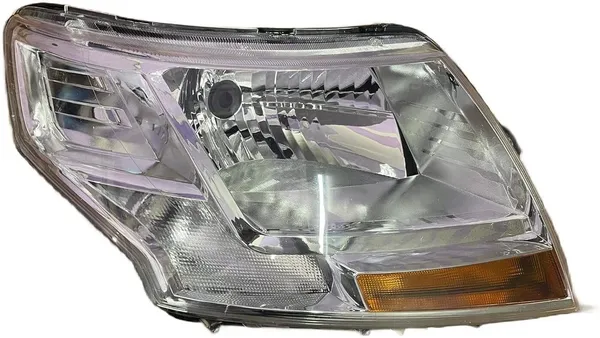 Headlight_suitable_for_Mahindra_TUV_300_()