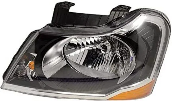 Headlight_suitable_for_Mahindra_Xylo_()