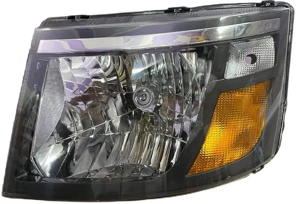 Headlight_suitable_for_Mahindra_()