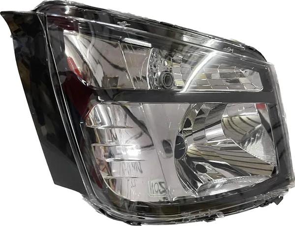 Headlight_suitable_for_Tata_()