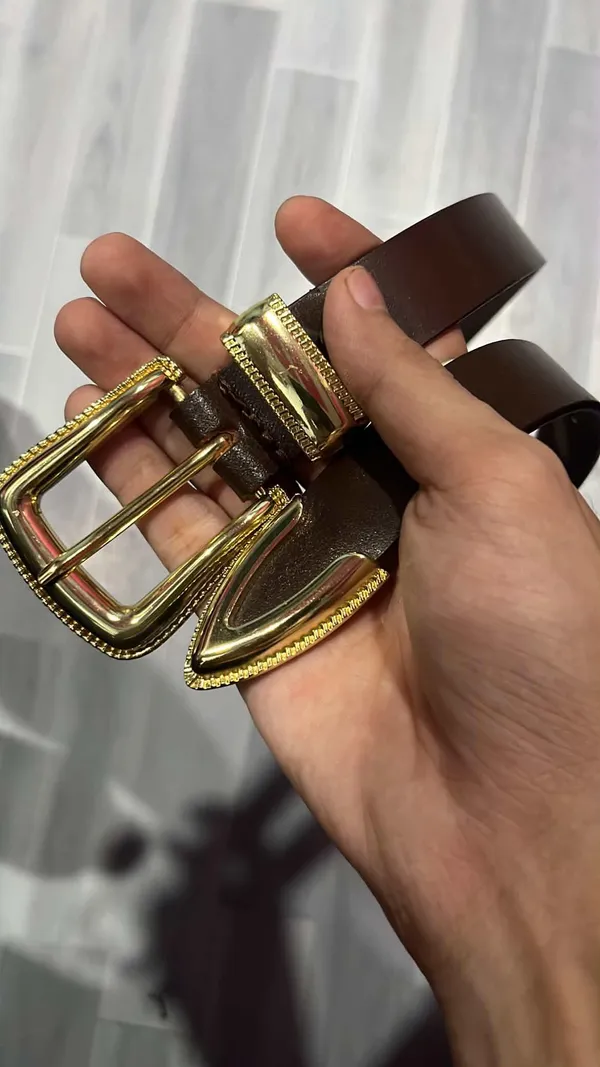 Brown_Grain_Leather_Slim_Gold_Buckle_Belt_For_Unisex