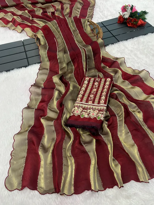 Maroon_Woven_Striped_Saree_For_Women