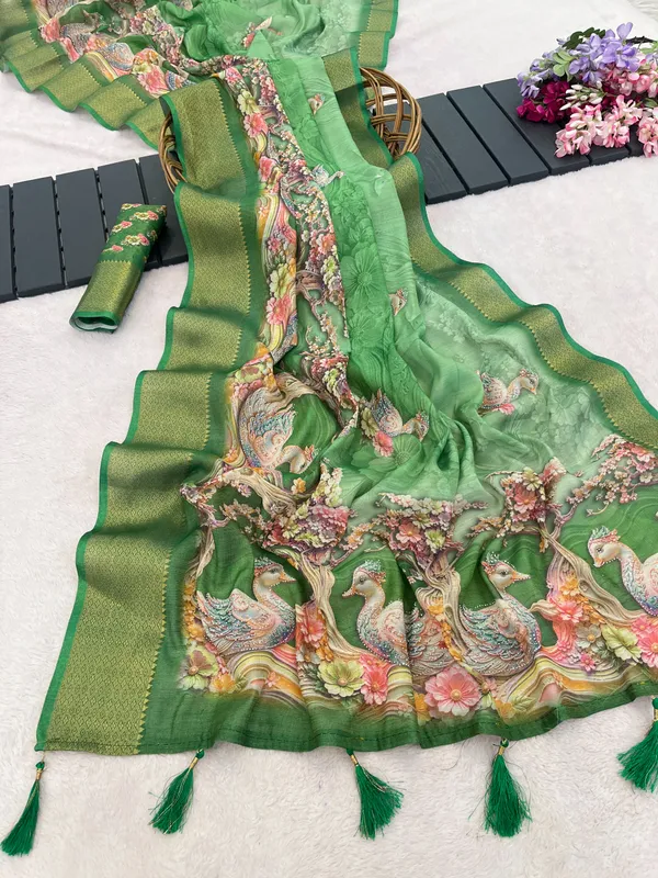 Green_Floral_Peacock_Print_Saree_For_Women
