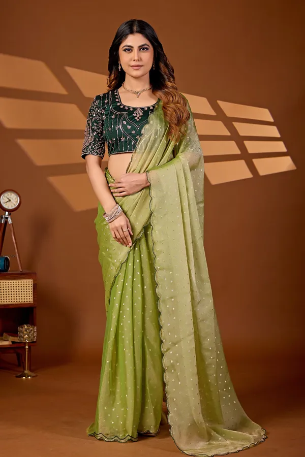 Green_Embellished_Saree_For_Women