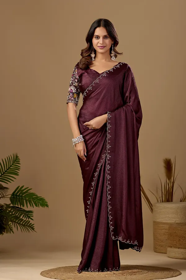 Maroon_Textured_Embroidered_Saree_For_Women