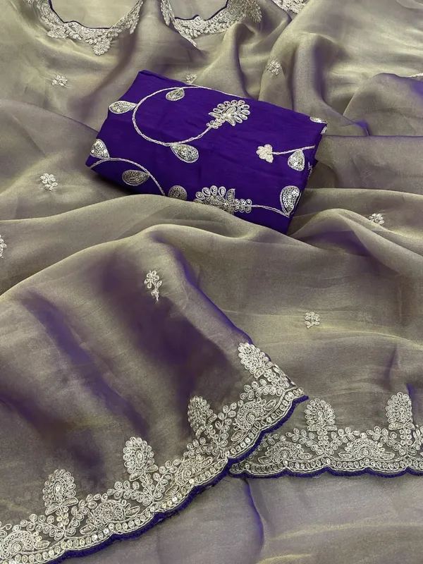 Grey_Embroidered_Saree_For_Women