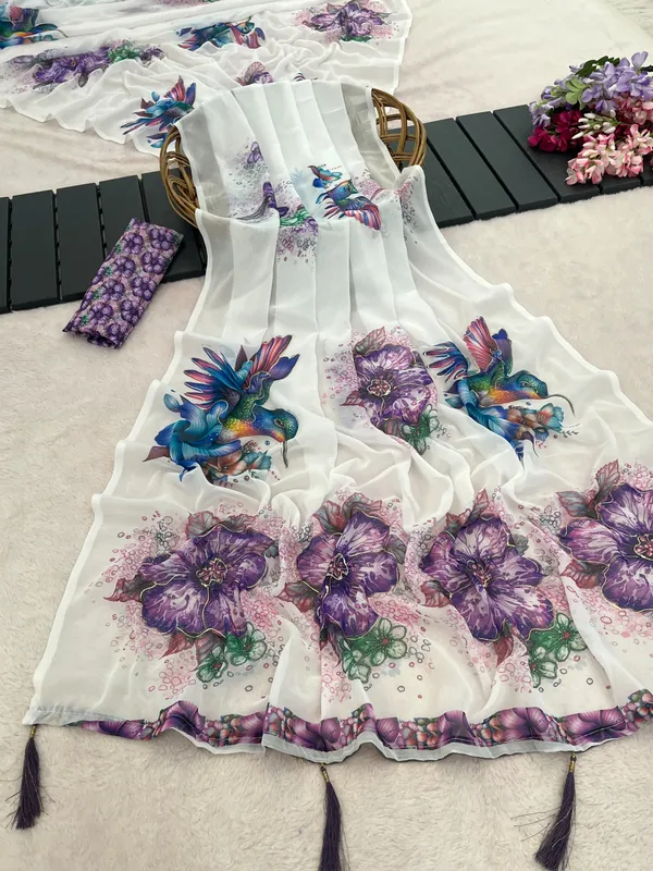 White_Chiffon_Floral_Printed_Saree_For_Women