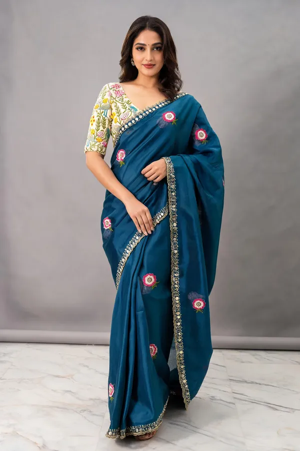 Blue_Silk_Floral_Embroidered_Saree_For_Women