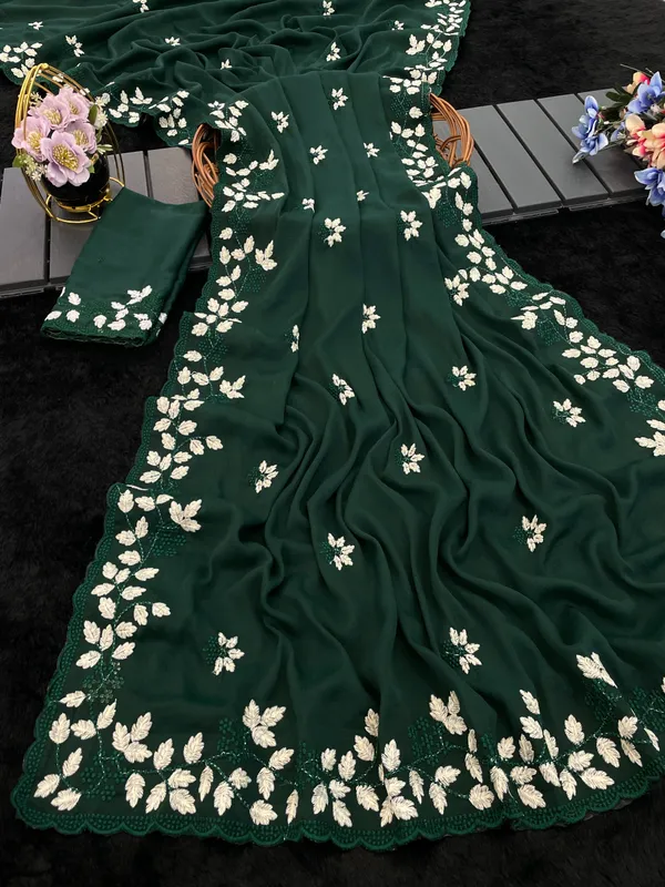 Green_Embroidered_Saree_For_Women