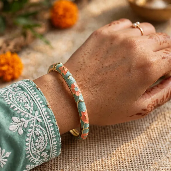 Turquoise_Floral_Enamel_Bangle_for_Women