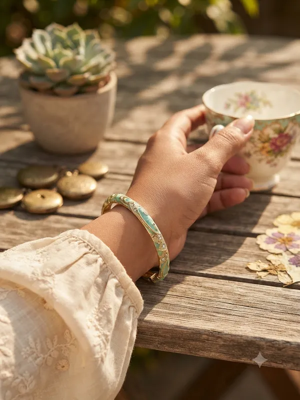 Gold-Tone_Turquoise_Enamel_Hinged_Bangle_for_Women