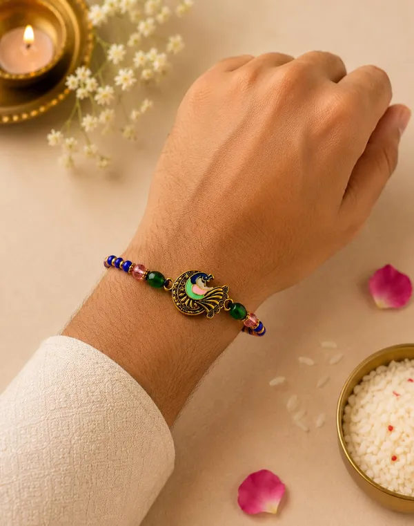 Handicrafted_Peacock_Design_Rakhi_Set