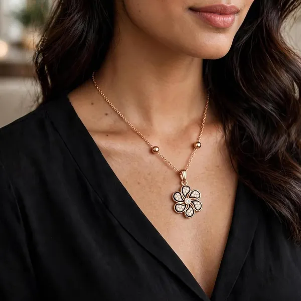 Flower_Pendant_Necklace