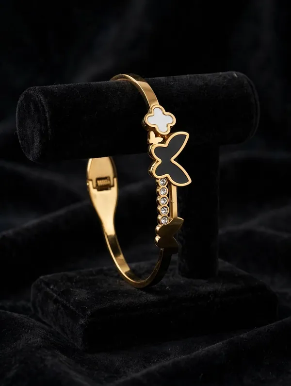 Gold_Tone_Butterfly_Bracelet_for_Women