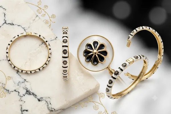White_Enamel_Floral_Bangle_Bracelet_for_Women