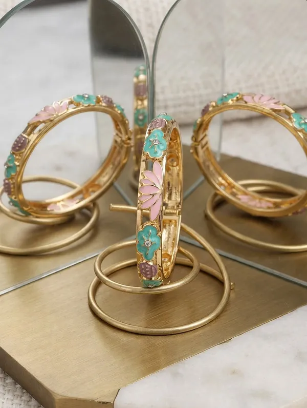 Gold_Tone_Floral_Enamel_Kada_Bangle_for_Women