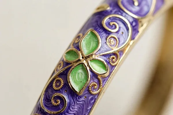 Purple_Enamel_Floral_Bangle_Bracelet_for_Women