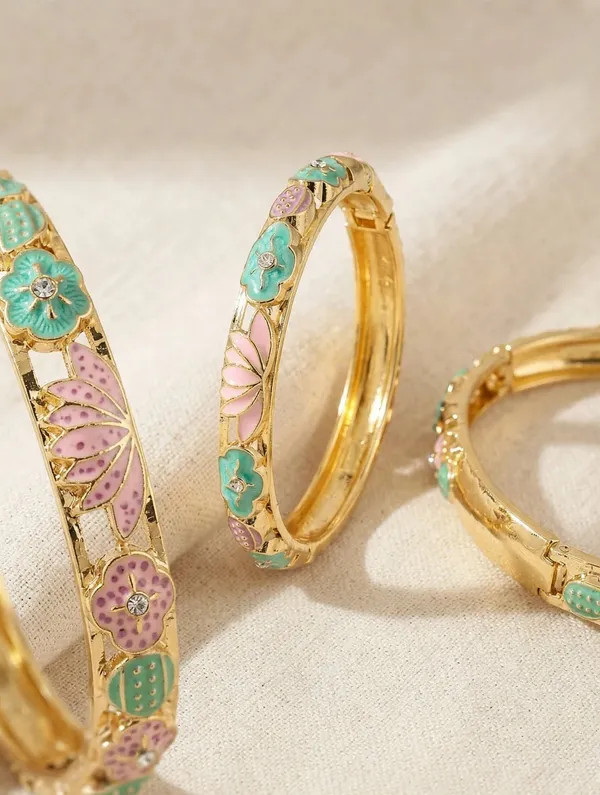 Gold_Tone_Floral_Enamel_Kada_Bangle_for_Women