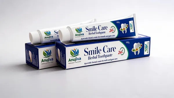 Anujiva_Smile_Care_Neem_Clove_Herbal_Toothpaste_Pack_of_2