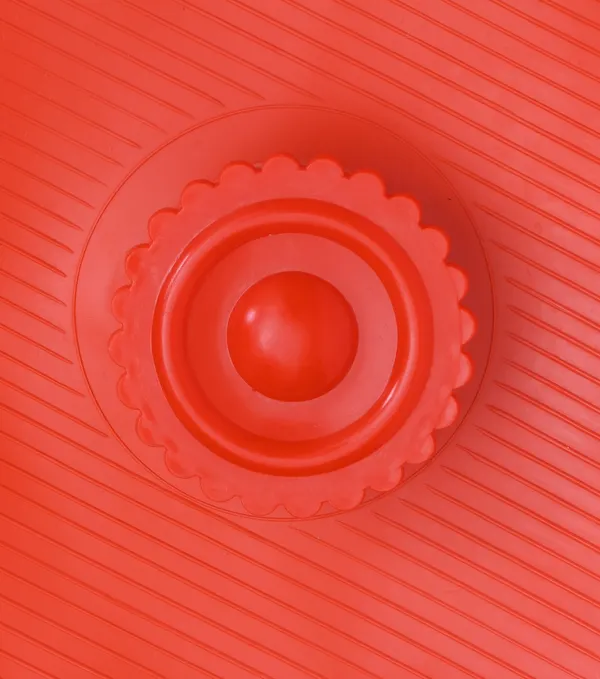 Red_Rubber_Oval_Ice_Bag