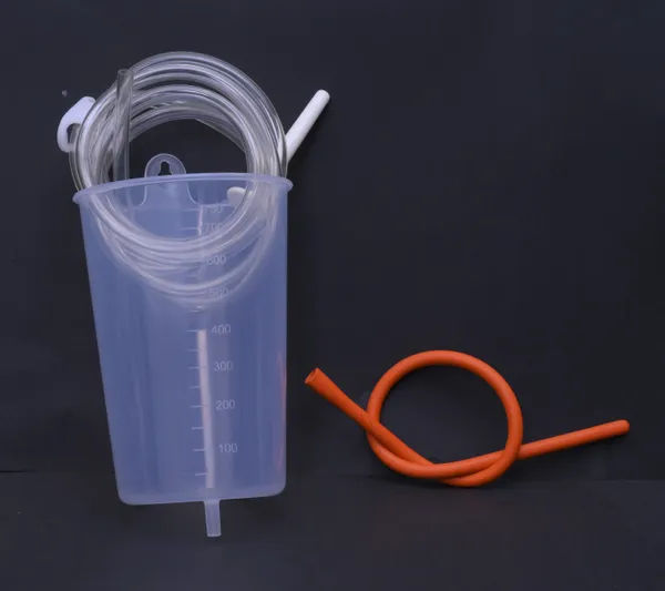 Plastic_Enema_Pot_With_Rubber_Catheter_Tube