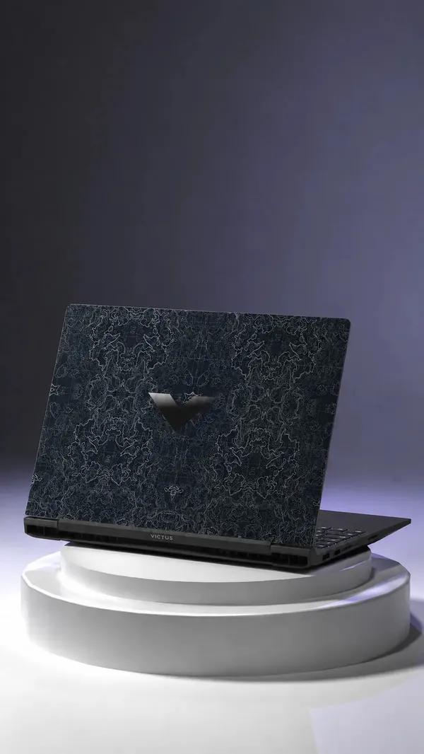 Laptop_Dark_Minimalistic_Skin_Only_Top