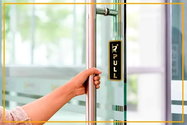 Letters_Acrylic_Push_Pull_Signage_Nano_Self_Adhesive_Black_Golden_Sign_For_Business_Shop_Stores_Cafes_Shops_Hospital_School_Office_Hotel_Restaurant_Hotel_Company_Malls