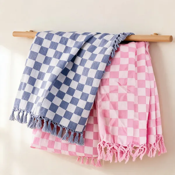 Cotton_Checkered_Multicolor_Bath_Towel_Set_Of_2