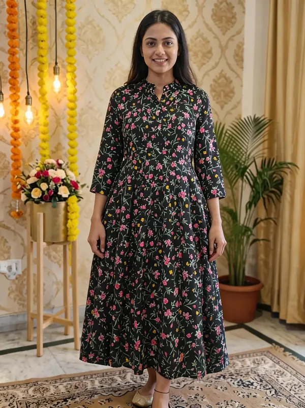 Black_Floral_Printed_Fit_And_Flare_Dress_For_Women