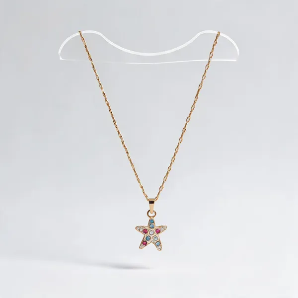 Gold_Alloy_Pendant_Necklace_For_Women