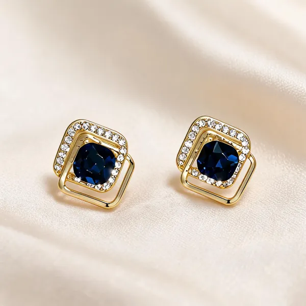 Gold_Alloy_Stud_Earrings_For_Women