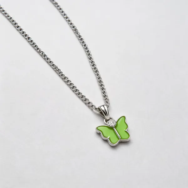 Silver_Stainless_Steel_Pendant_Necklace_For_Women