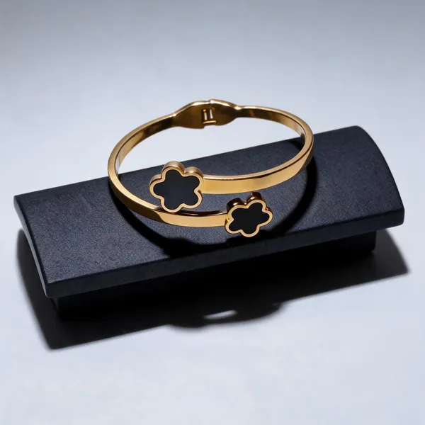 Gold_Alloy_Cuff_Bangle_Bracelet_For_Women