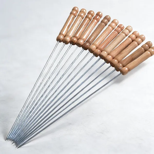 Charcoal_Barbecue_Grill_Set_With_Skewers_And_Accessories