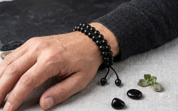 Black_Beaded_Bracelet_for_All