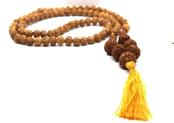 Brown_Rudraksha_Bead_Mala_With_Yellow_Tassel