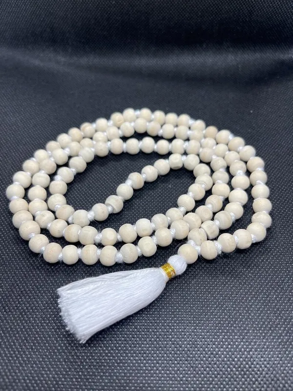 White_Wooden_Bead_Mala_With_Red_Tassel