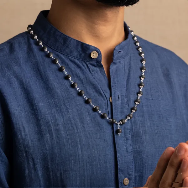 Black_Silver_Capped_Karungali_Mala_for_Adults