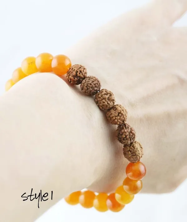 Orange_Beaded_Rudraksha_Bracelet_for_Men_And_Women