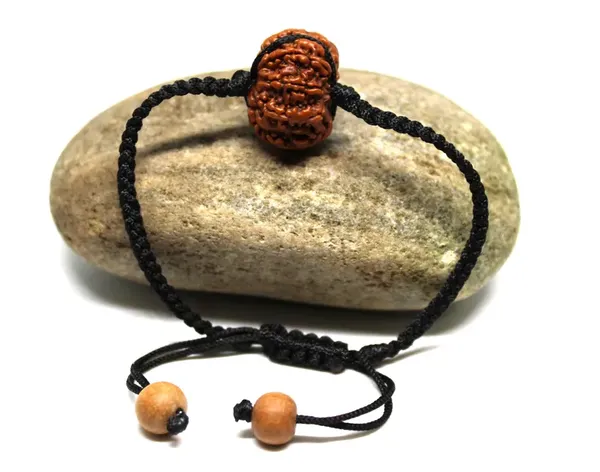 Red_Thread_Adjustable_Rudraksha_Bracelet_for_Men_and_Women