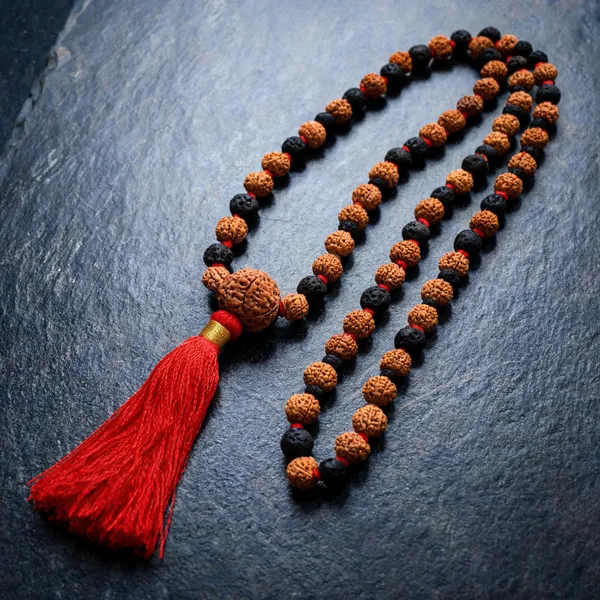 Karungali_with_Rudraksha_Mala_with_Nepali_Rudraksha_Guru_Bead_108+1_Lab_Certified
