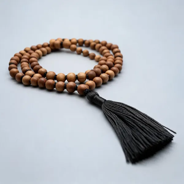 White_Sandalwood_Mala_8mm_for_Men_&_Women,_Natural_White_Chandan_Beads_Lab_Certified