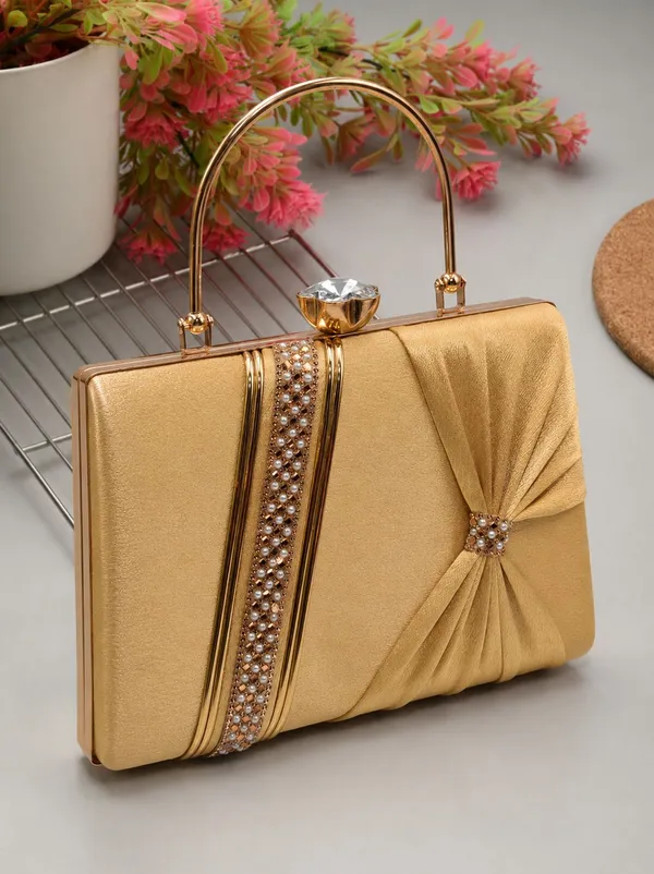 Gold_Pu_Embellished_Party_Clutch_For_Women