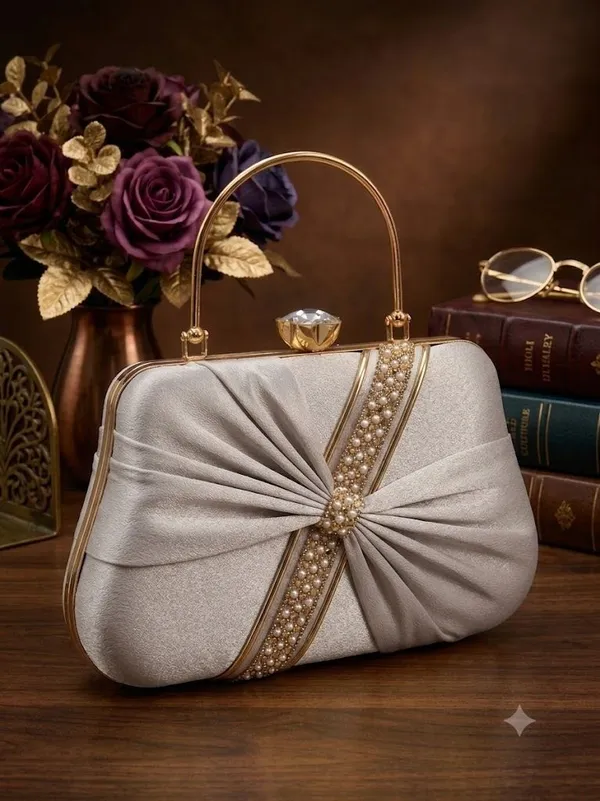 Multicolor_Pu_Embellished_Party_Clutch_For_Women