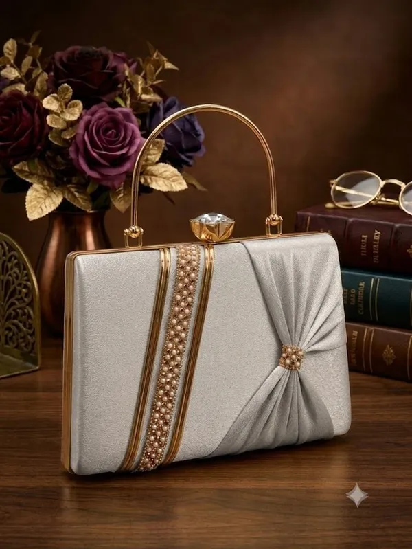 Silver_Pu_Embellished_Party_Clutch_For_Women
