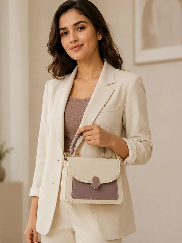 Clear_Pu_Quilted_Box_Sling_Bag_For_Women