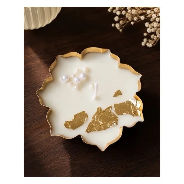 Metal_Soy_Wax_Lotus_Bowl_Gold_Foil_Floral_Scented_Candle