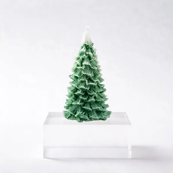 Soy_Wax_Christmas_Tree_And_Tealight_Decorative_Candle_Set