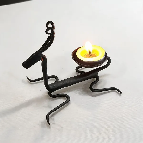 Wrought_Iron_Tribal_Deer_Tealight_Candle_Stand