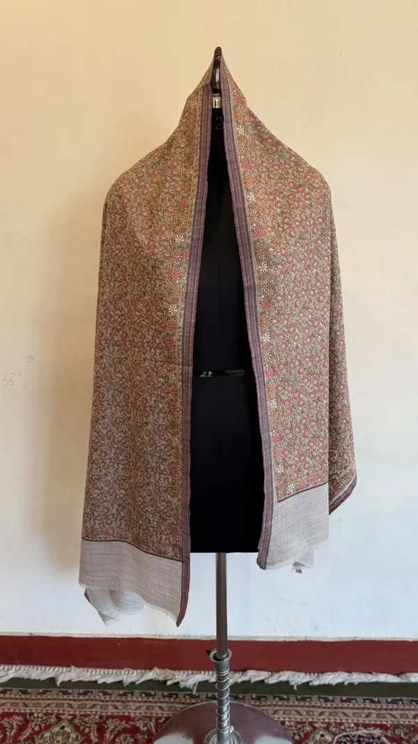 Beige_Wool_Floral_Embroidered_Shawl_for_Women